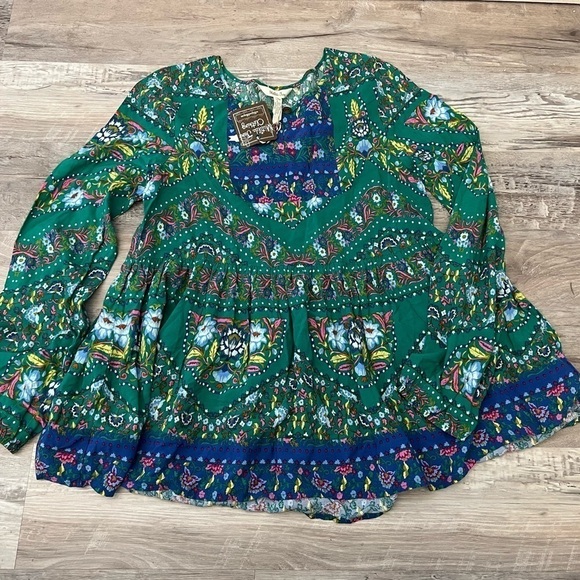 NWT Matilda Jane Evergreen Top Make Believe Floral Long Sleeve Size Medium - Picture 2 of 7